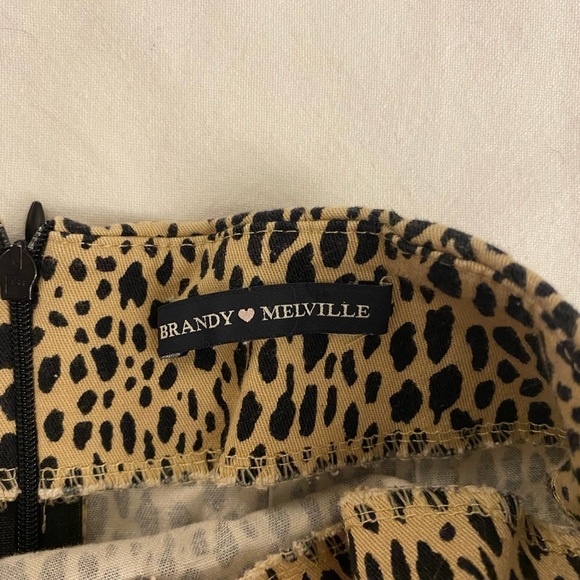 Brandy Melville Leopard Print Mini Skirt Size 3 - Picture 8 of 9